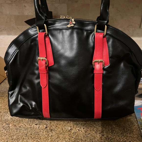 Super cute Minnie and Mickey Mouse Bag - Picture 5 of 7